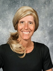 Stephanie Damlo